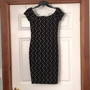 Windsor Body con style dress off shoulder sparkle